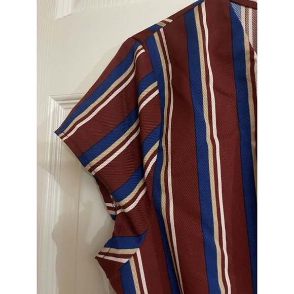 Charlotte Russe Women’s Burgundy Striped Jumpsuit Romper Size Medium Open Back - Picture 6 of 13